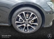 Mercedes Classe E 220 D 4M T 194Ch Avantgarde +SD + AHK + RFK + Garantie