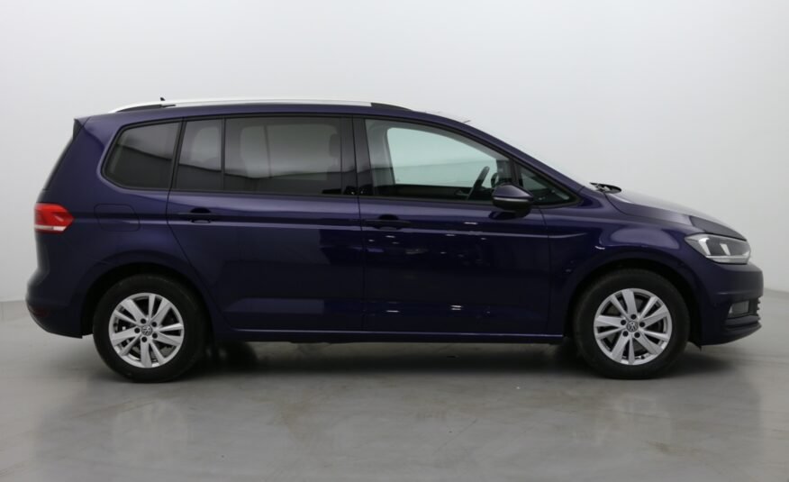 Volkswagen Touran Lounge Business 2.0 TDI 150 7 places