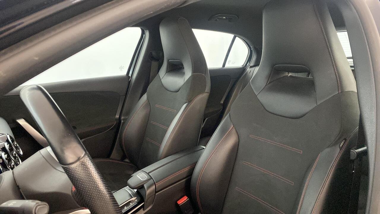 Mercedes Classe A 180 AMG Line