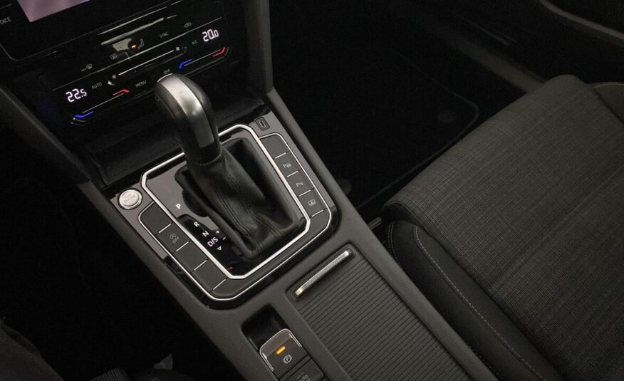 Volkswagen Passat Business 2.0 TDI 120 BVA7