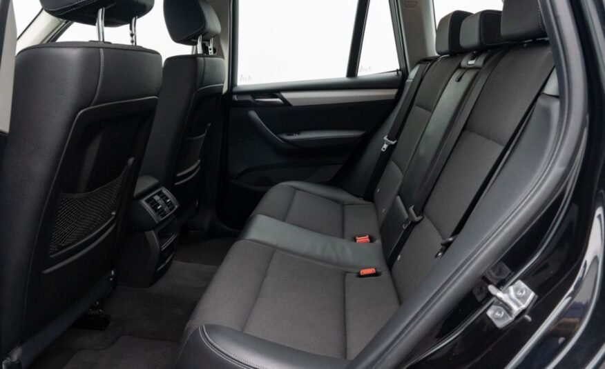 BMW X3 BMW X3 XDrive 30d 258Ch Caméra HiFi DriveAss Navi Attelage