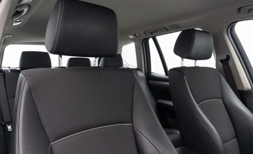BMW X3 BMW X3 XDrive 30d 258Ch Caméra HiFi DriveAss Navi Attelage