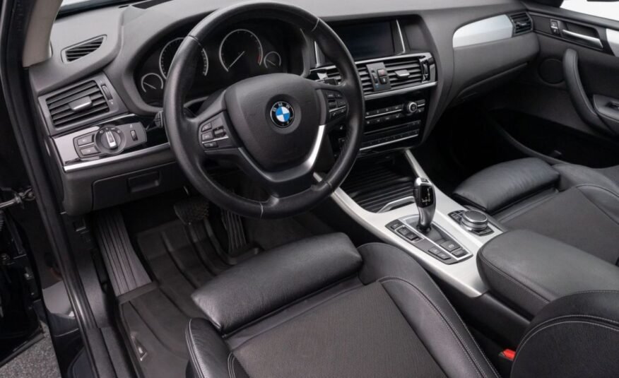 BMW X3 BMW X3 XDrive 30d 258Ch Caméra HiFi DriveAss Navi Attelage