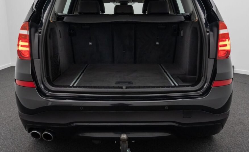 BMW X3 BMW X3 XDrive 30d 258Ch Caméra HiFi DriveAss Navi Attelage