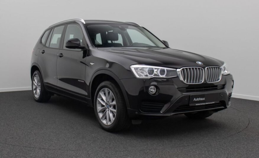 BMW X3 BMW X3 XDrive 30d 258Ch Caméra HiFi DriveAss Navi Attelage