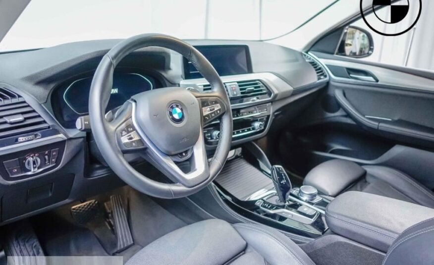 BMW X4 XDrive30d 286Ch X Line Attelage Alarme DAB Navi