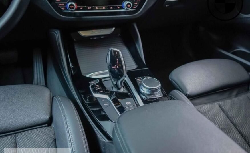BMW X4 XDrive30d 286Ch X Line Attelage Alarme DAB Navi