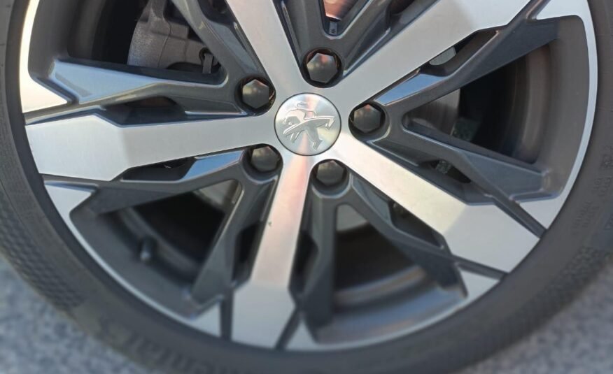 Peugeot 5008 GT Full options 7 places