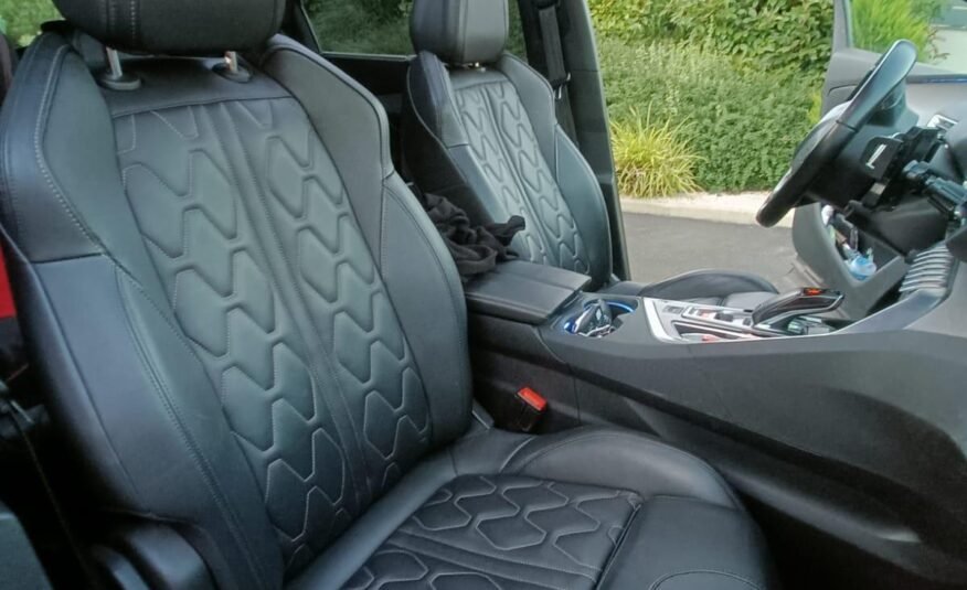 Peugeot 5008 GT Full options 7 places