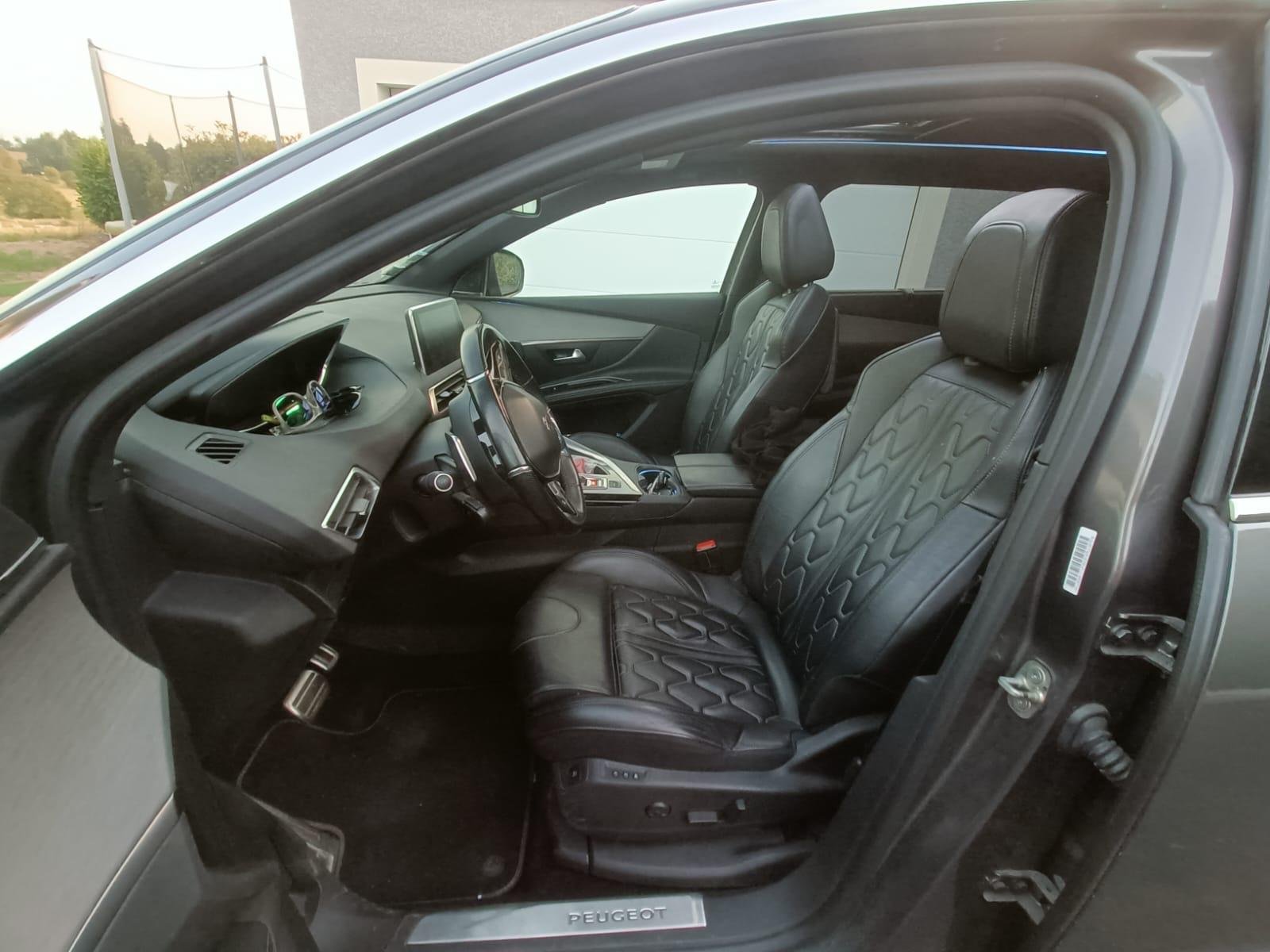 Peugeot 5008 GT Full options 7 places