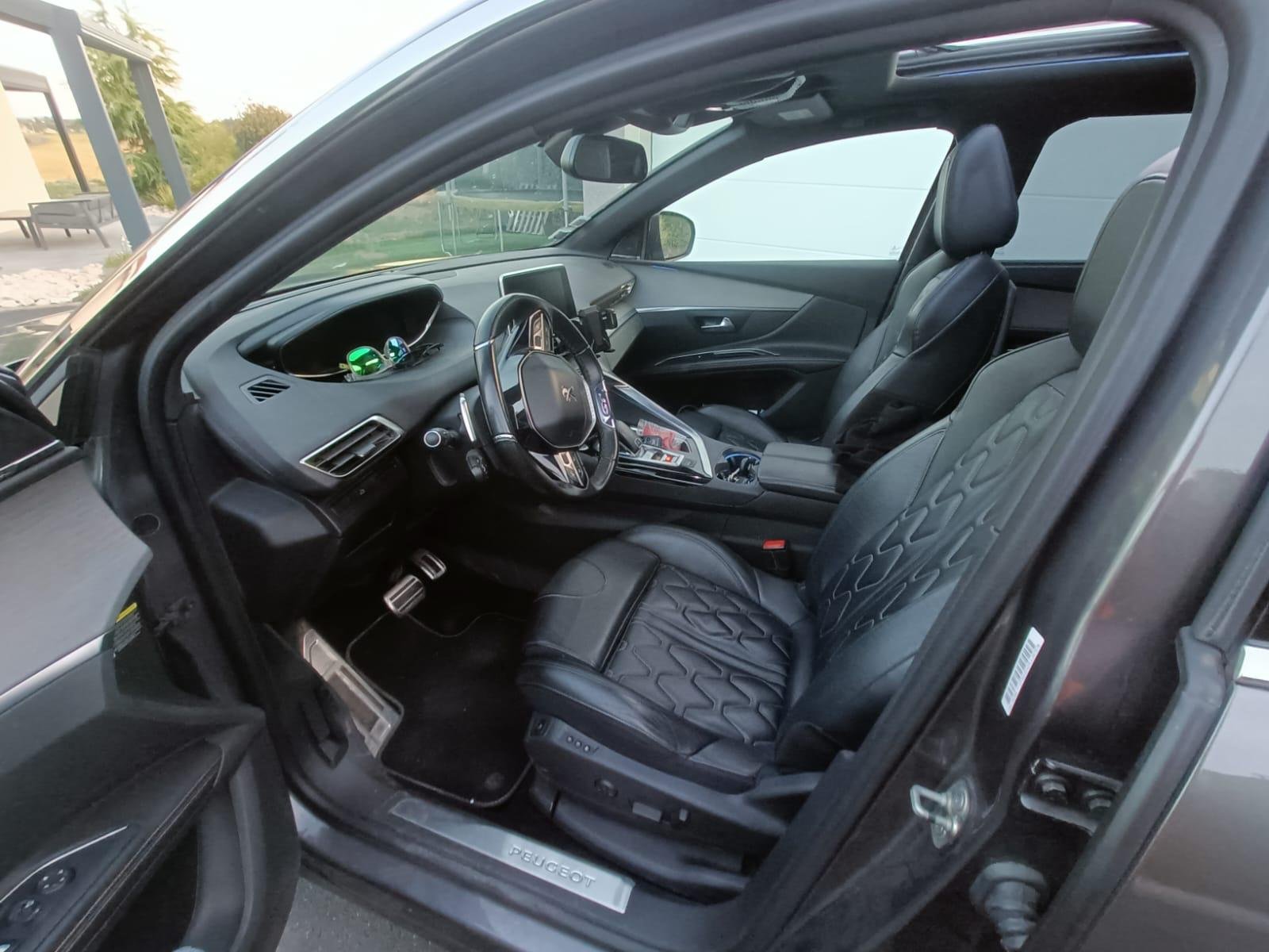 Peugeot 5008 GT Full options 7 places