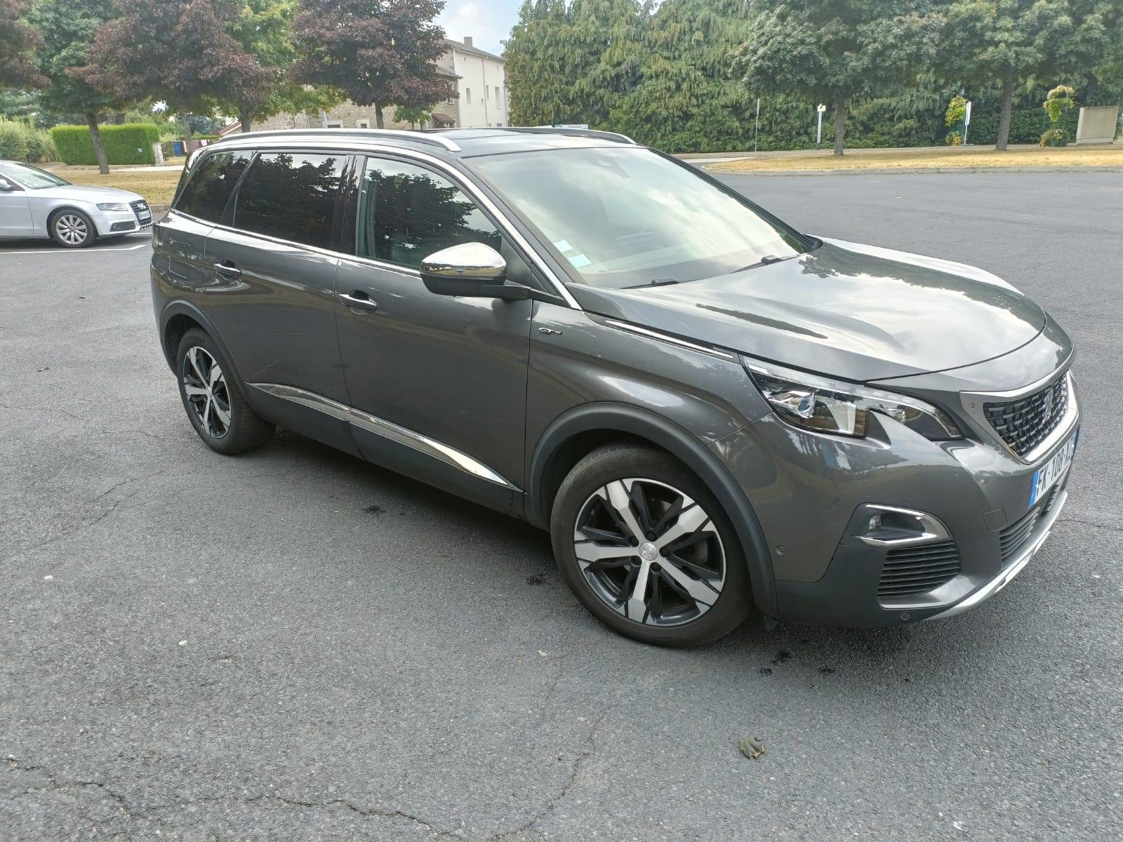 Peugeot 5008 GT Full options 7 places